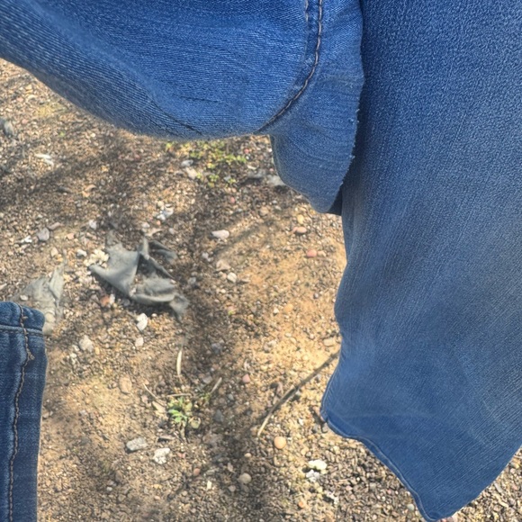 INC International Concepts Medium Blue Cropped Boyfriend Jeans - Picture 4 of 7